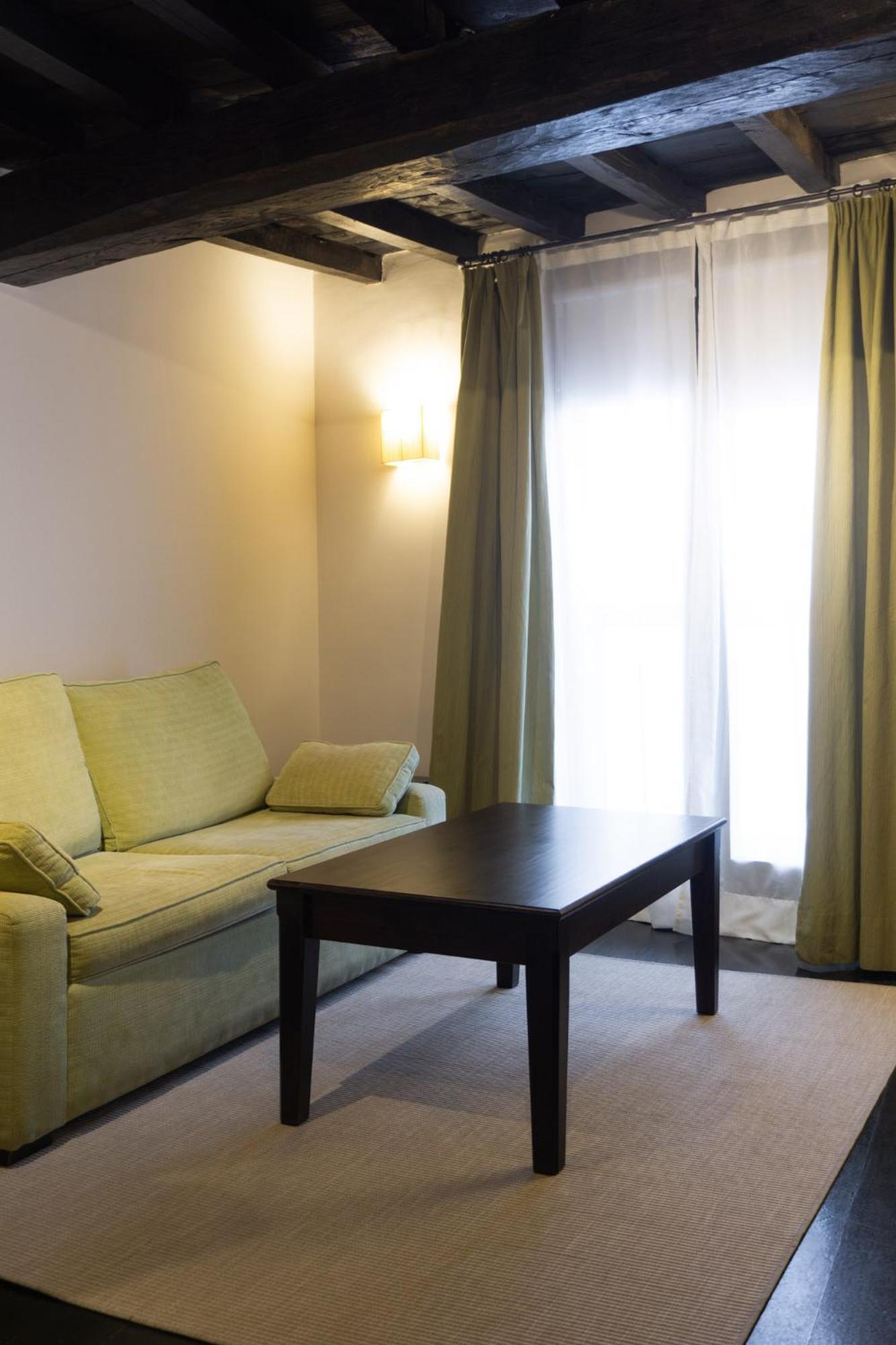 Apartment La Plaza